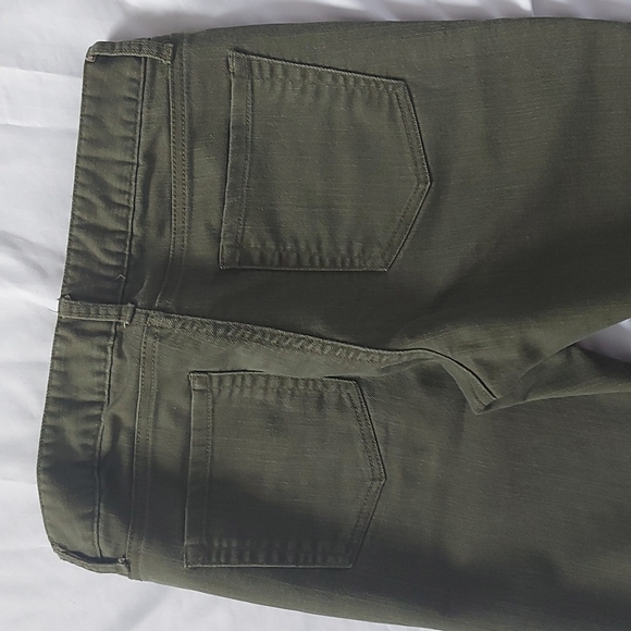 Jeans - Picture 3 of 4